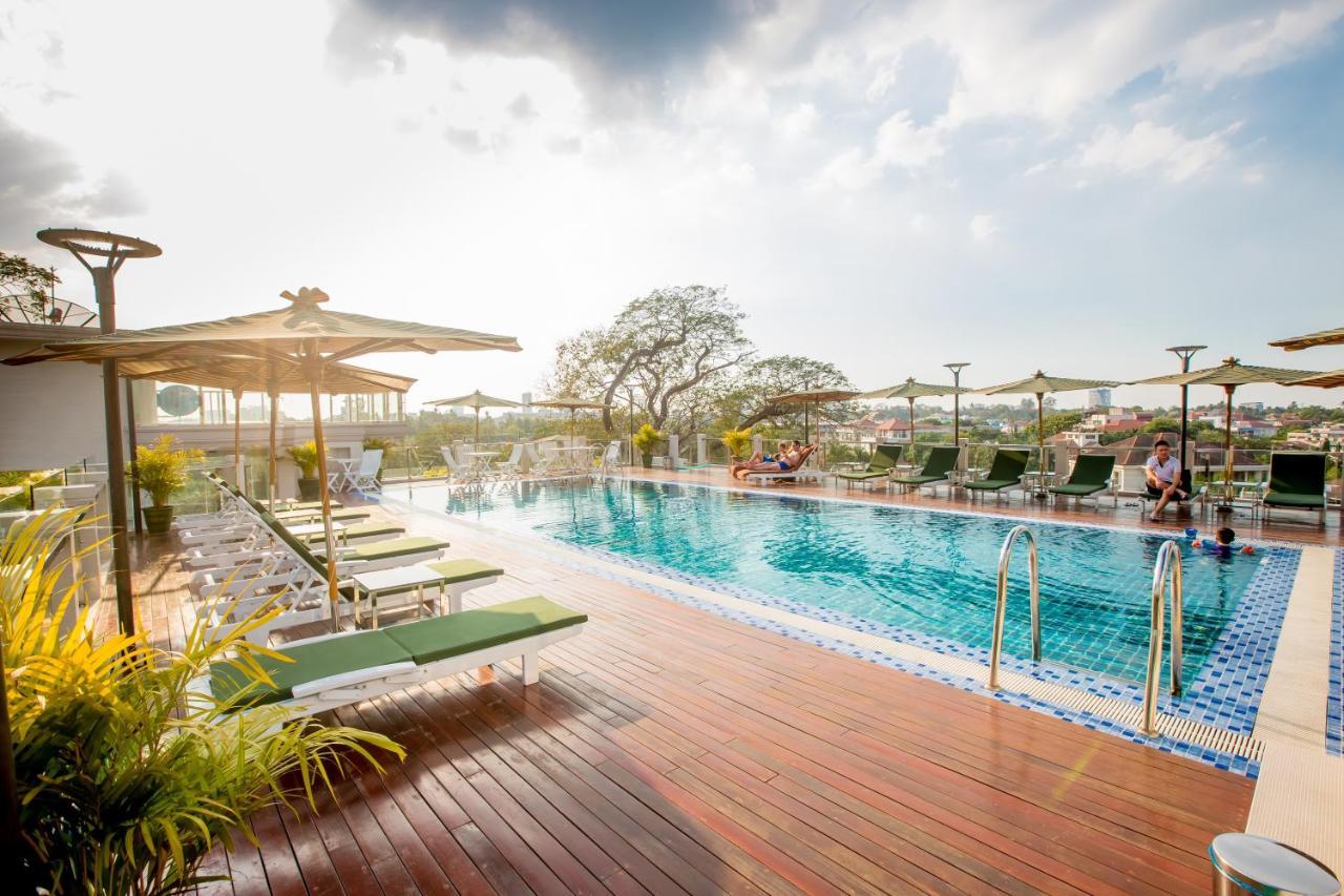 Prestige Residences At Golden Valley By Grand United Hospitality Yangón Exterior foto